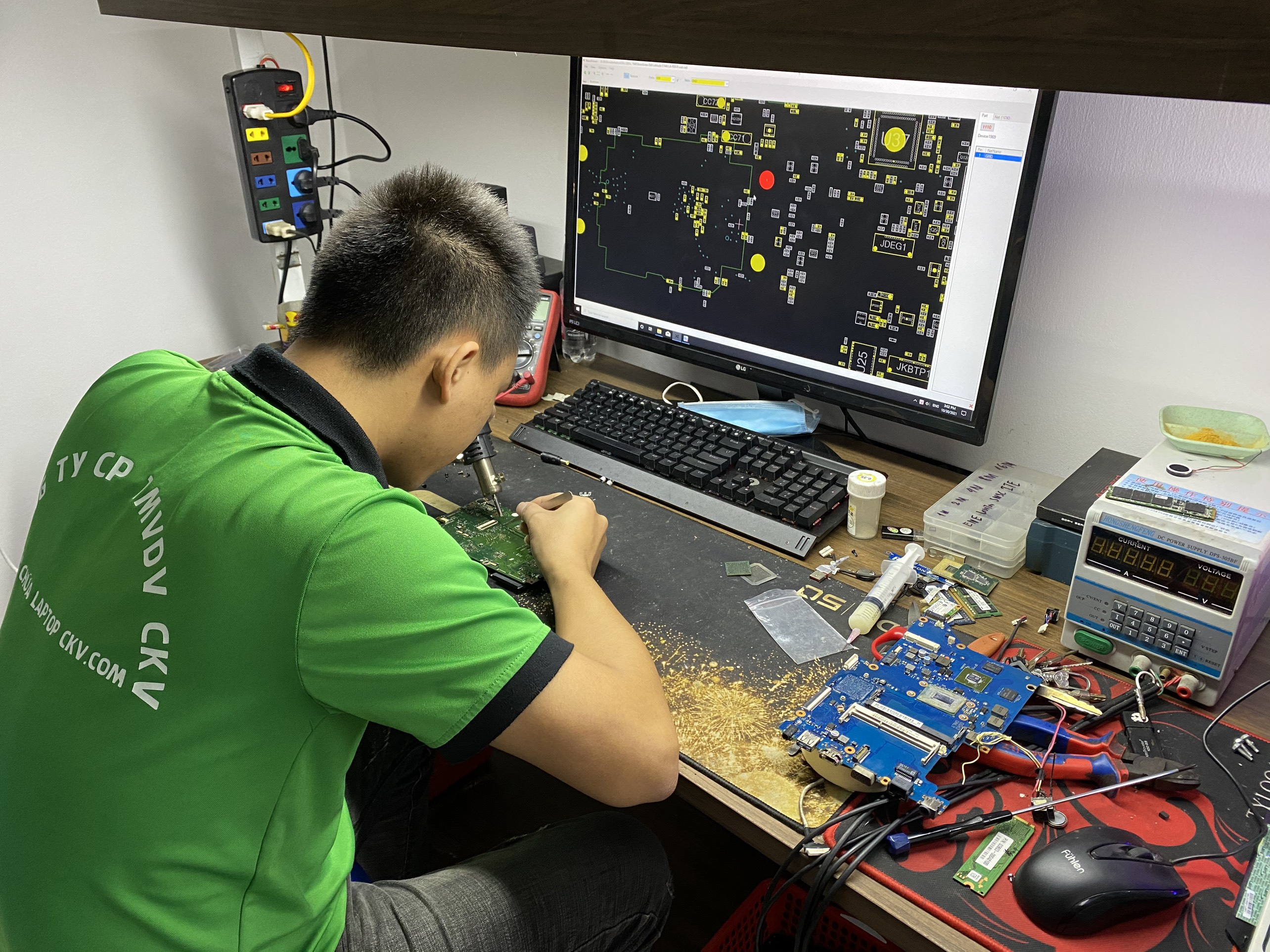 Lý Do Bạn Nên Chọn Sửa Chữa Laptop CKV Hải Dương