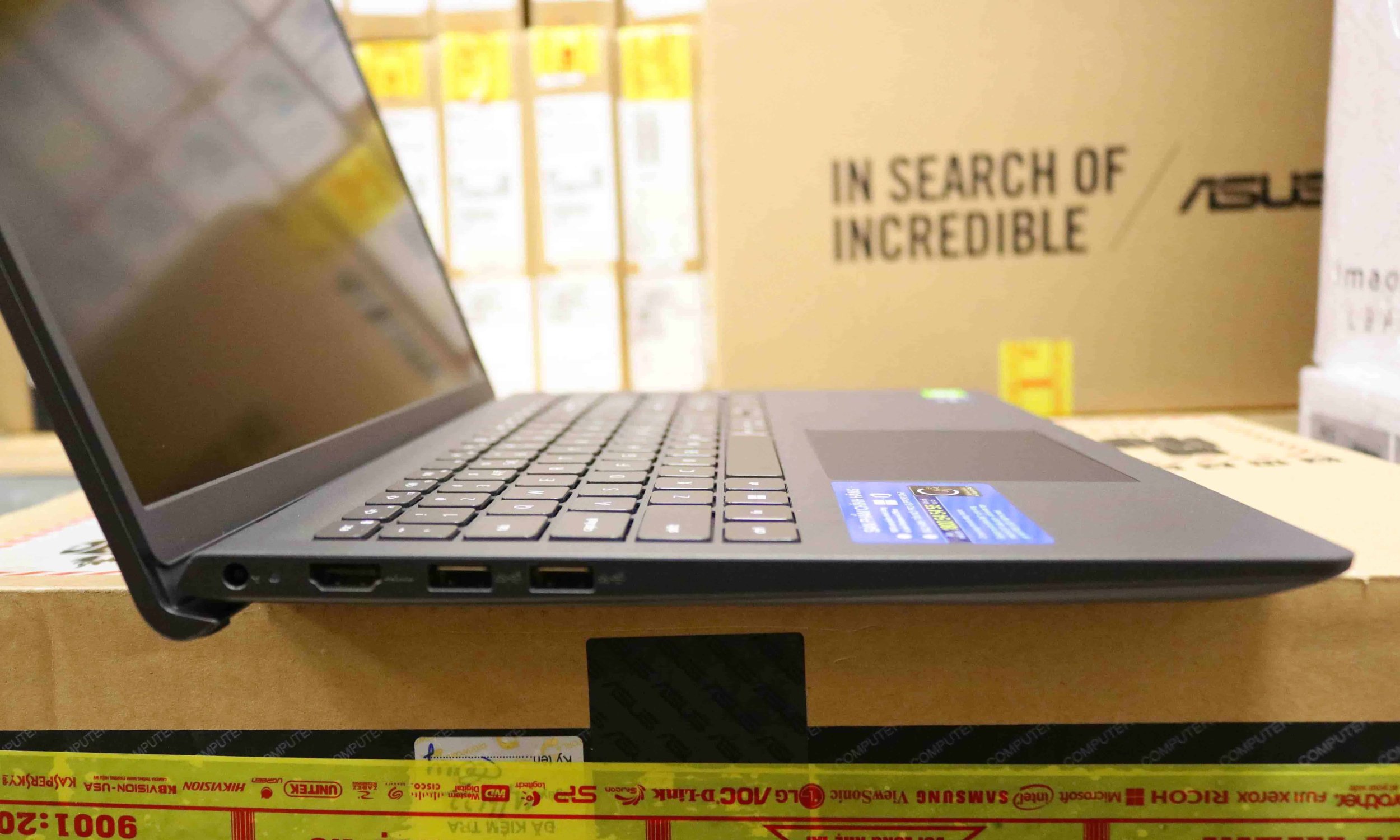 𝐋𝐚𝐩𝐭𝐨𝐩 𝐃𝐞𝐥𝐥 𝐕𝐨𝐬𝐭𝐫𝐨 𝟑𝟓𝟐𝟎 / 𝐂𝐨𝐫𝐞 𝐢𝟓-𝟏𝟏𝟑𝟓𝐆𝟕 / 𝟖𝐆𝐁 / 𝟓𝟏𝟐𝐆𝐁 / 𝟏𝟓.𝟔 𝐅𝐇𝐃 l