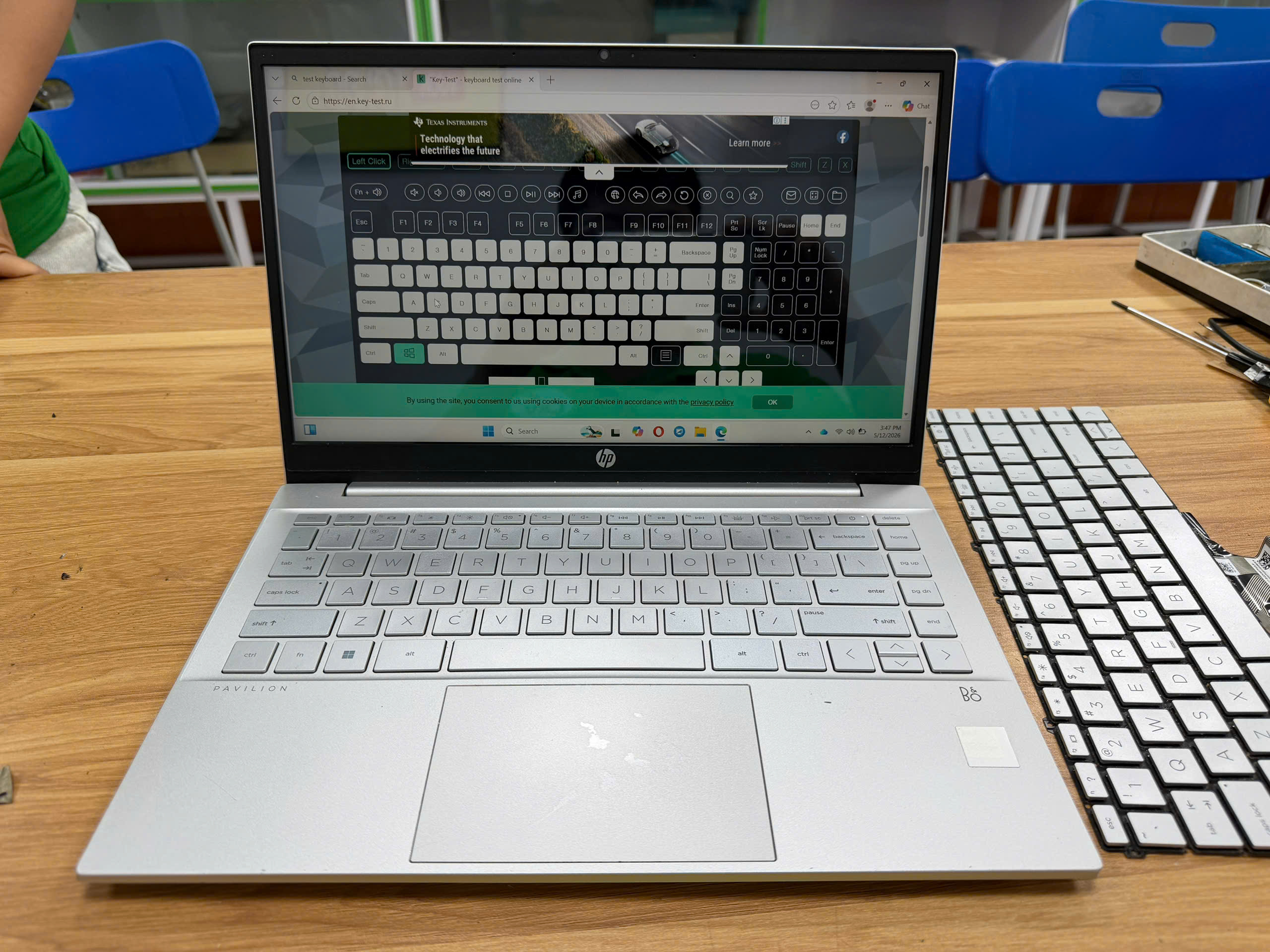 Thay Bàn Phím Laptop HP Pavilion 14-dv Tại Hải Dương: Lấy Ngay, Giá Rẻ & Uy Tín